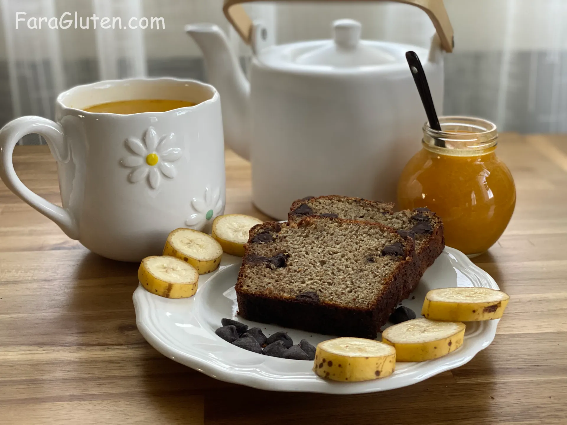 Chec cu Banane (Banana Bread)