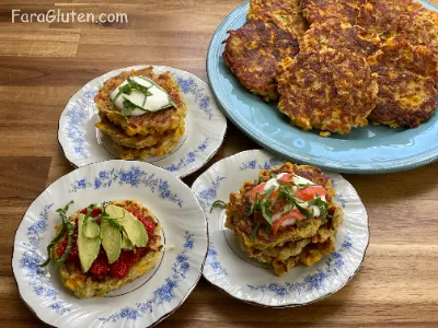 Recipe description:<br> Crocante la exterior, aceste Chifteluțe de Dovlecei Vegane (fritters) au o textură plăcută care contrastează cu interiorul lor moale. Sunt potrivite pentru persoanele cu intoleranțe alimentare sau care urmează o dietă vegetariană sau vegană deoarece sunt fără gluten, fără ouă și lapte. Pot fi servite ca aperitiv alături de un sos sau, le puteți servi alături de o salată proaspătă sau o supă pentru o prânz ușor excelent.